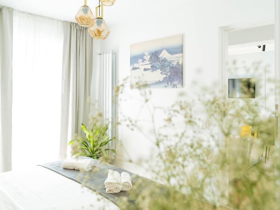 Bright 2Br Apartment - Top Location - City Balcony Бухарест Экстерьер фото
