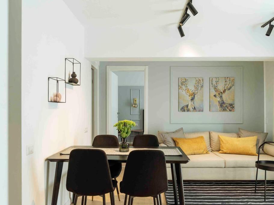 Bright 2Br Apartment - Top Location - City Balcony Бухарест Экстерьер фото
